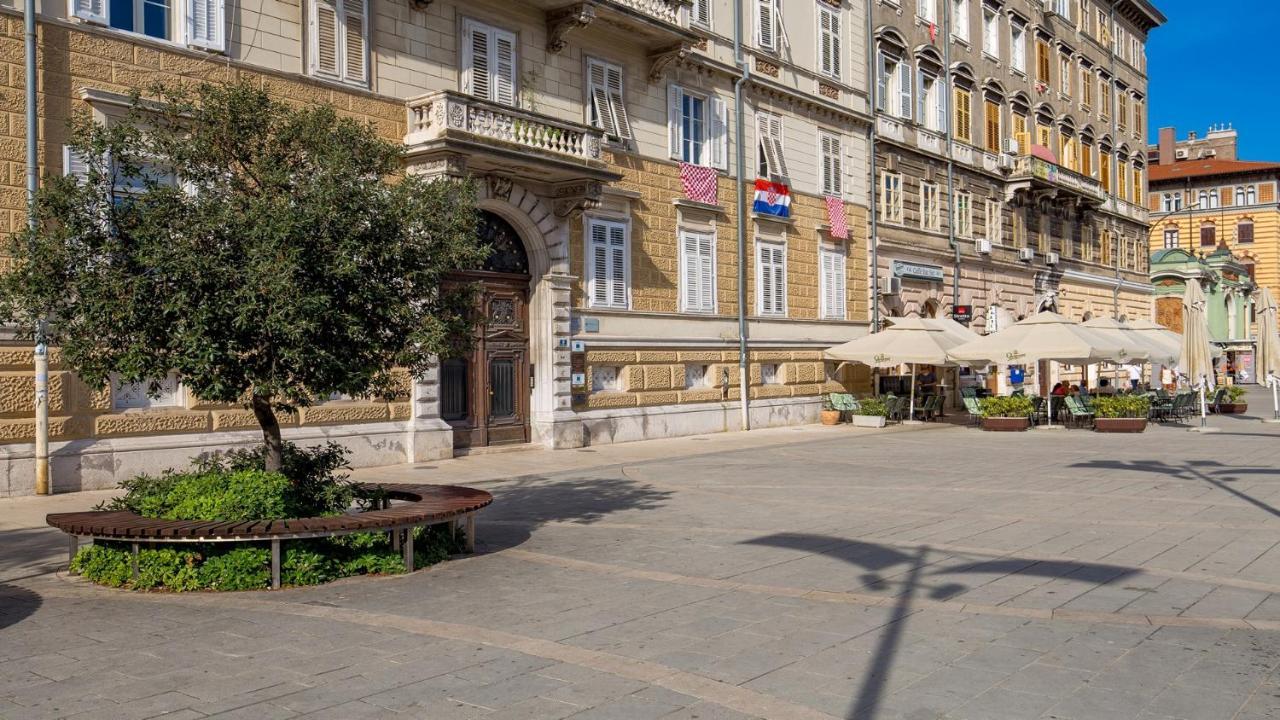 Apartments Art Teatro Fiume Kültér fotó