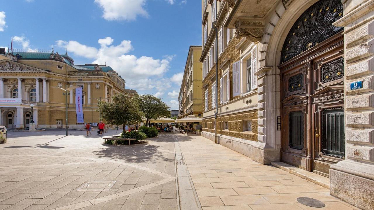 Apartments Art Teatro Fiume Kültér fotó
